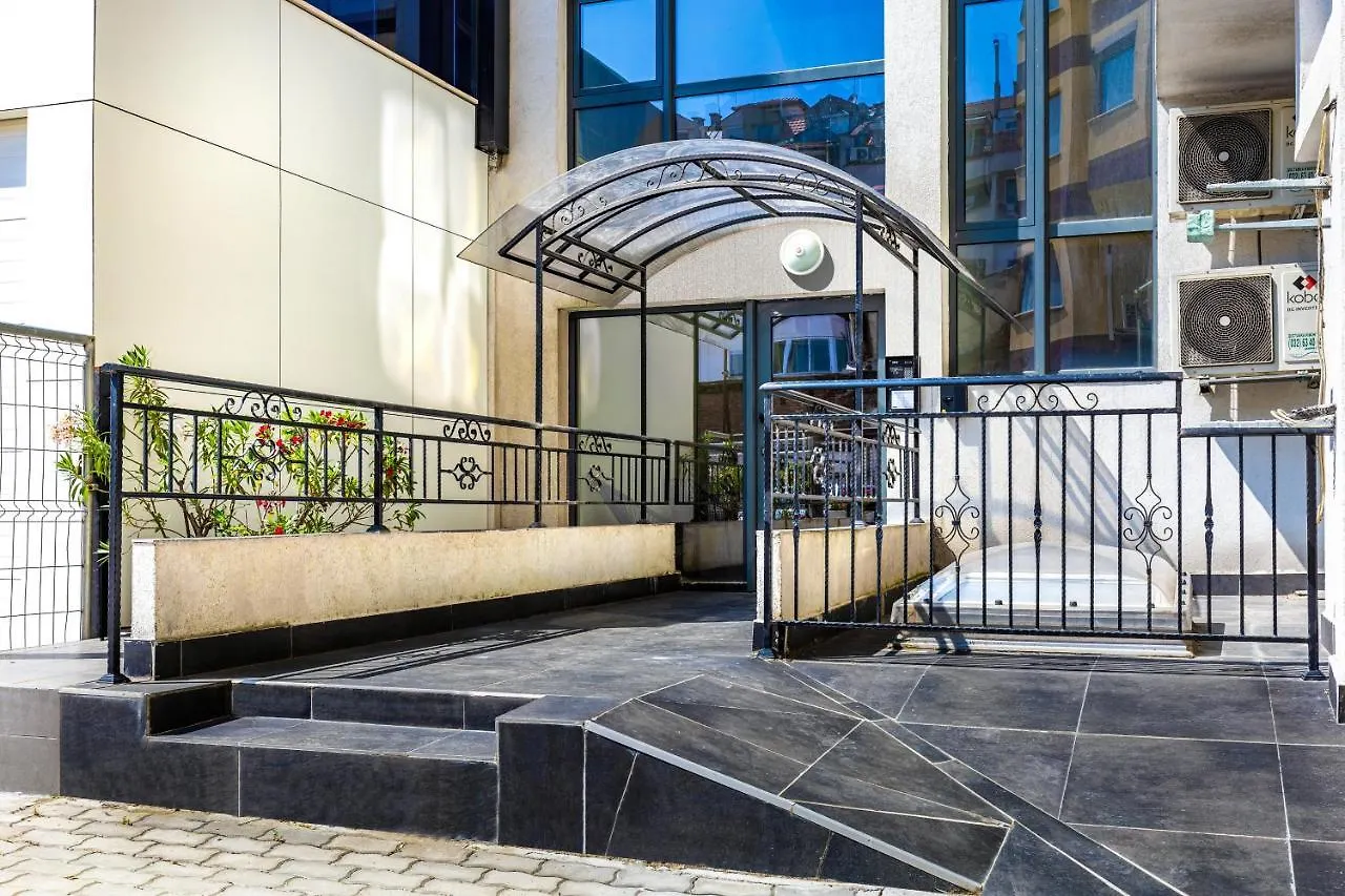 Cityscape Retreat 1Bd Flat In The Heart Of Plovdiv Διαμέρισμα Βουλγαρία